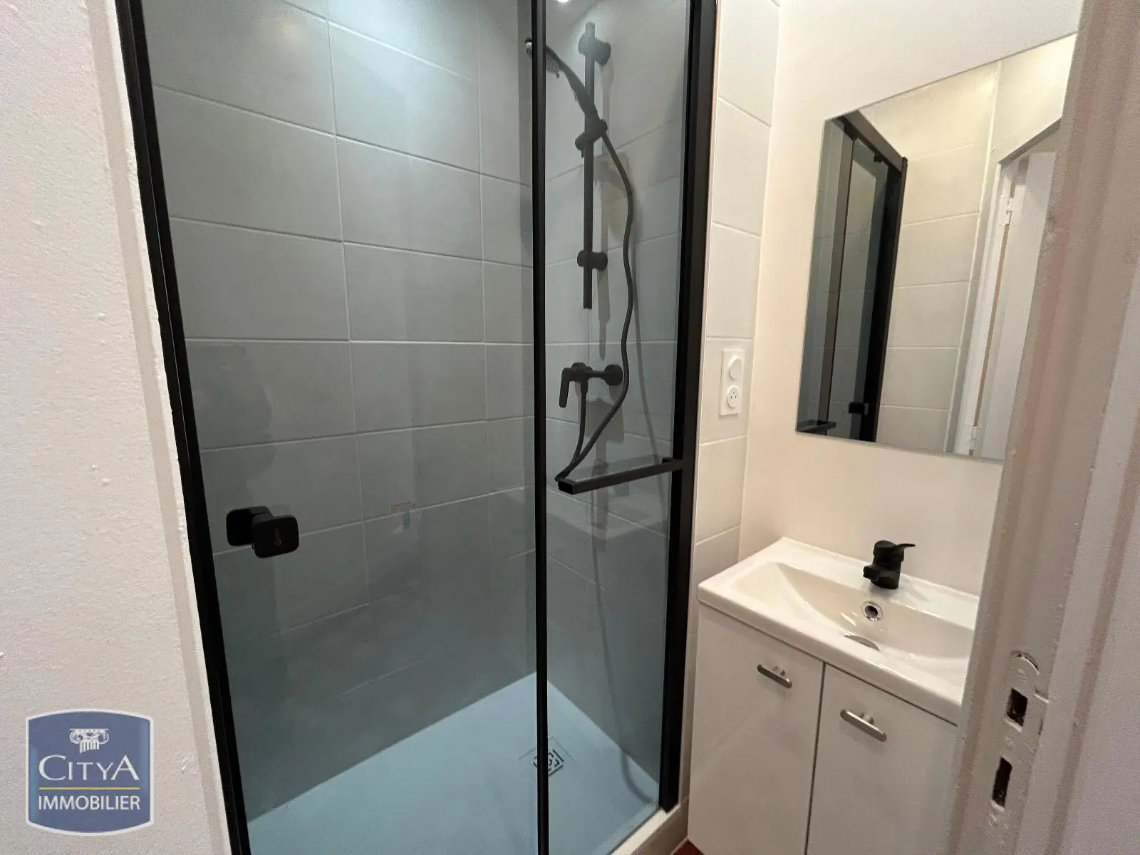 Photo 3 Appartement 2 pièces 43.88m²