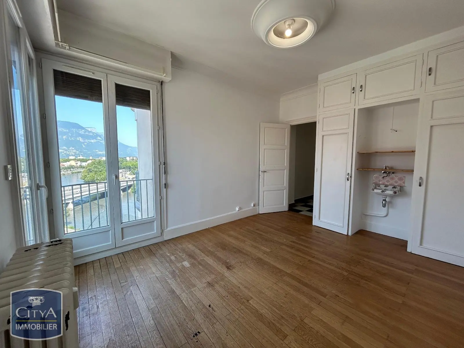Photo 8 Appartement 4 pièces 91.86m²