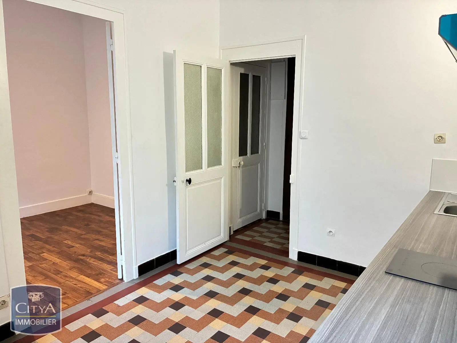 Photo 2 Appartement 1 pièce 25.6m²