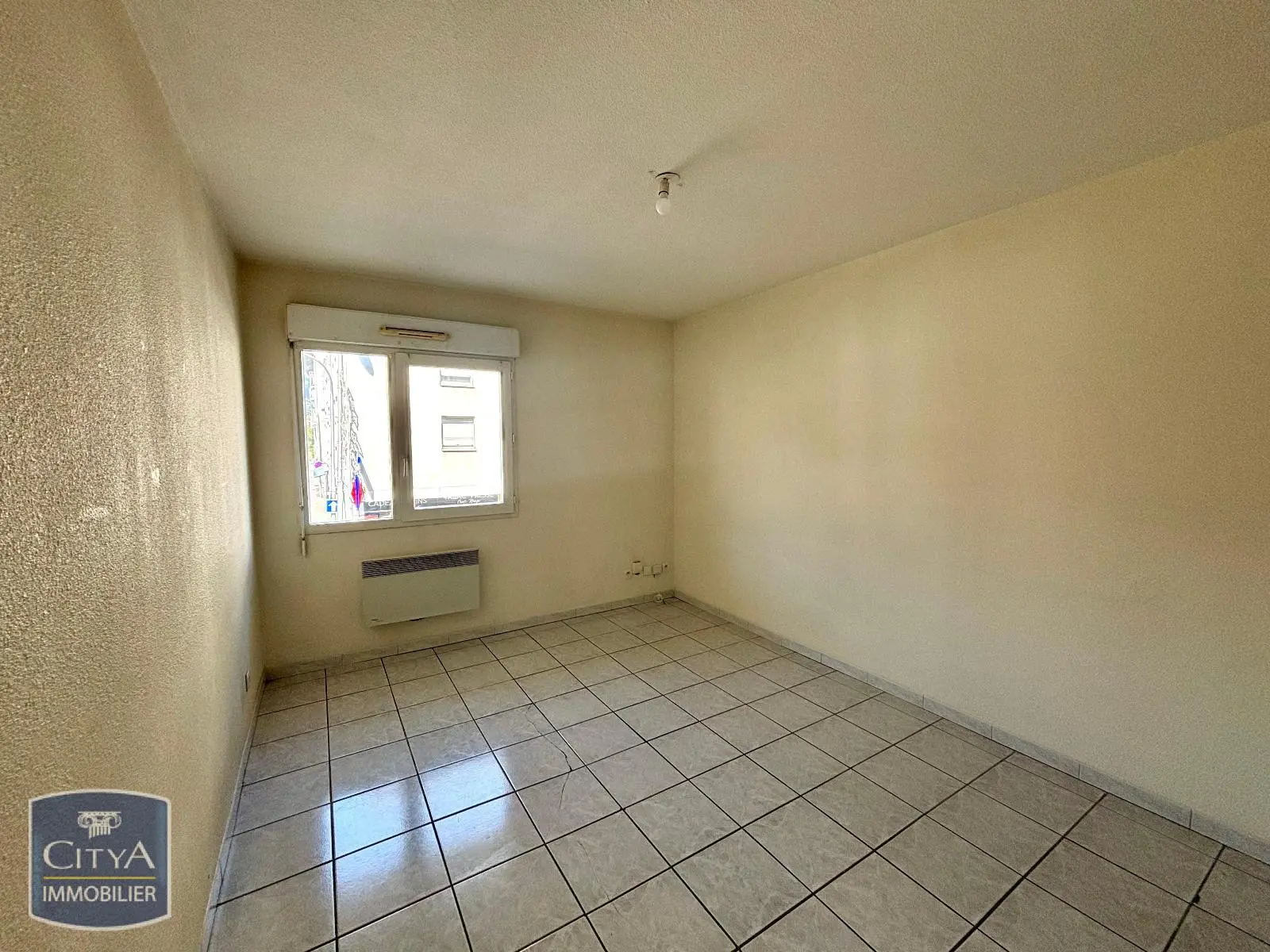 Photo 1 Appartement 1 pièce 17.87m²