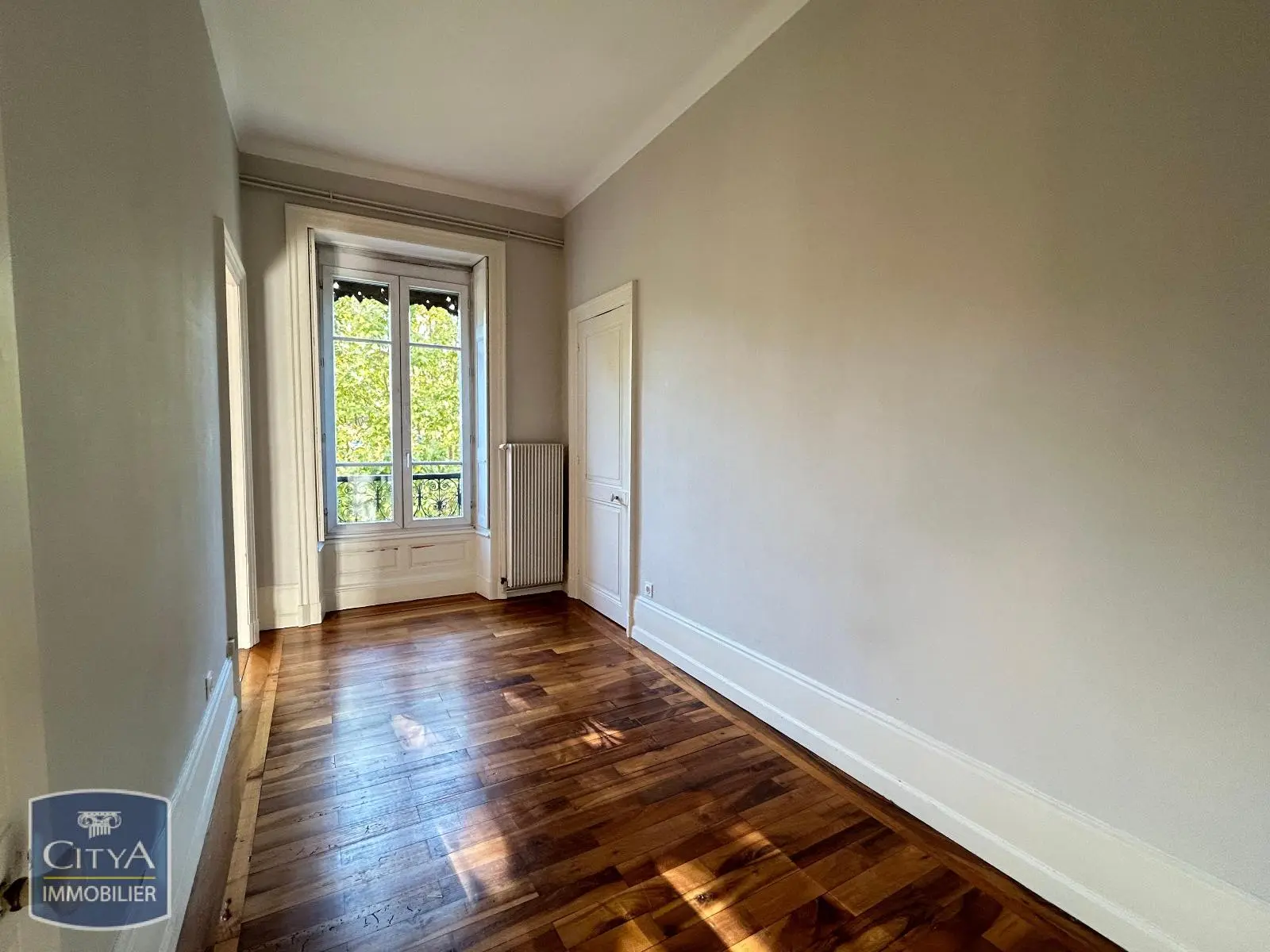 Photo 9 Appartement 5 pièces 144.89m²