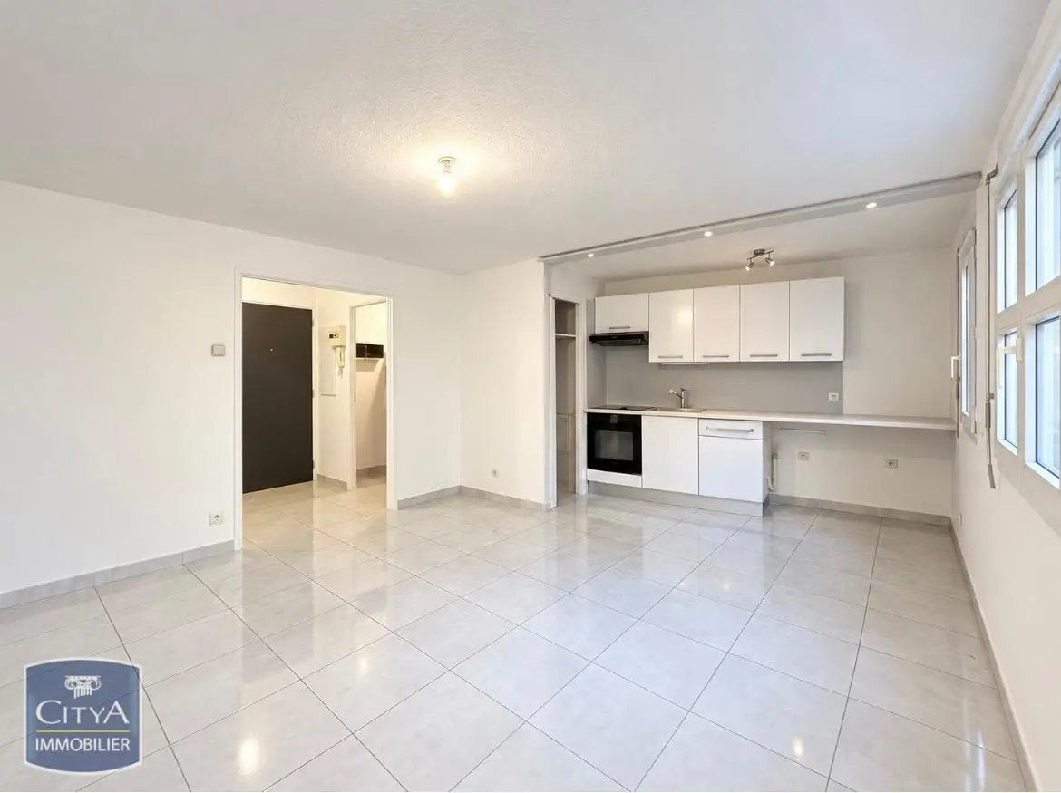 Photo 2 Appartement 2 pièces 43.74m²