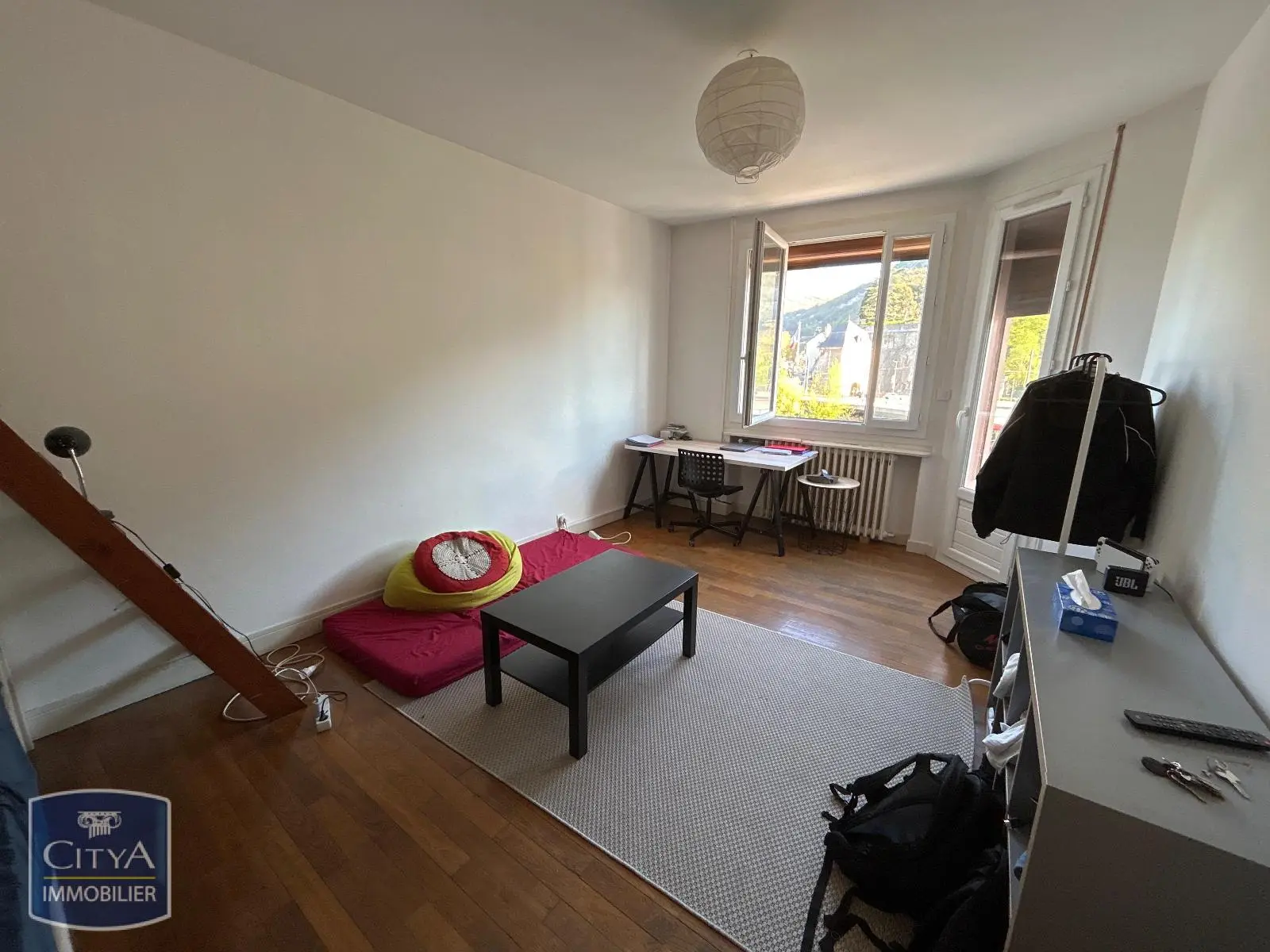 Photo 1 Appartement 1 pièce 37.3m²