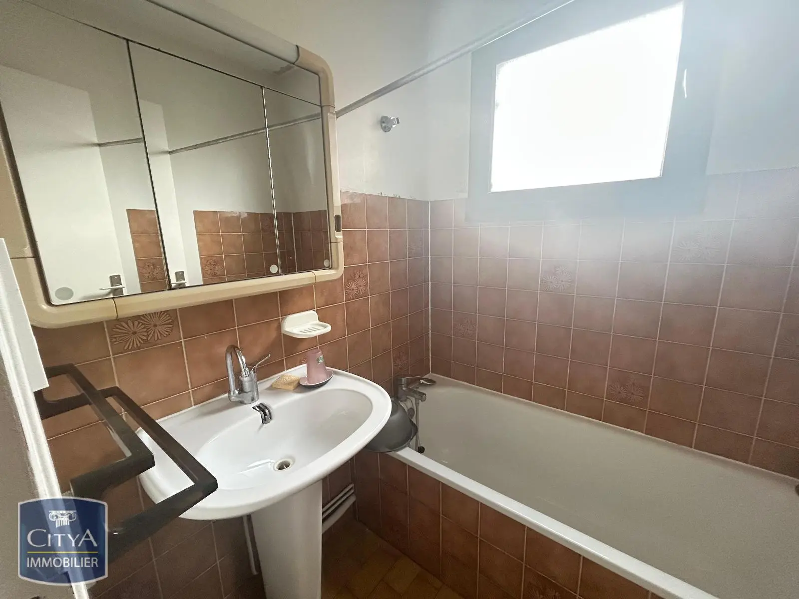Photo 2 Appartement 1 pièce 25.15m²