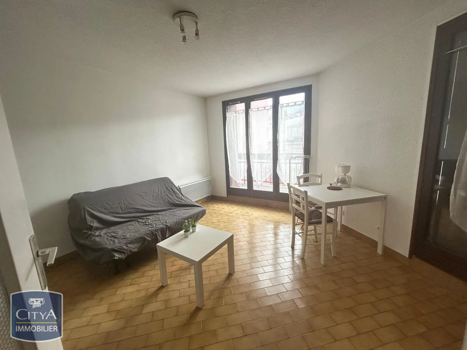 Photo 1 Appartement 1 pièce 25.15m²