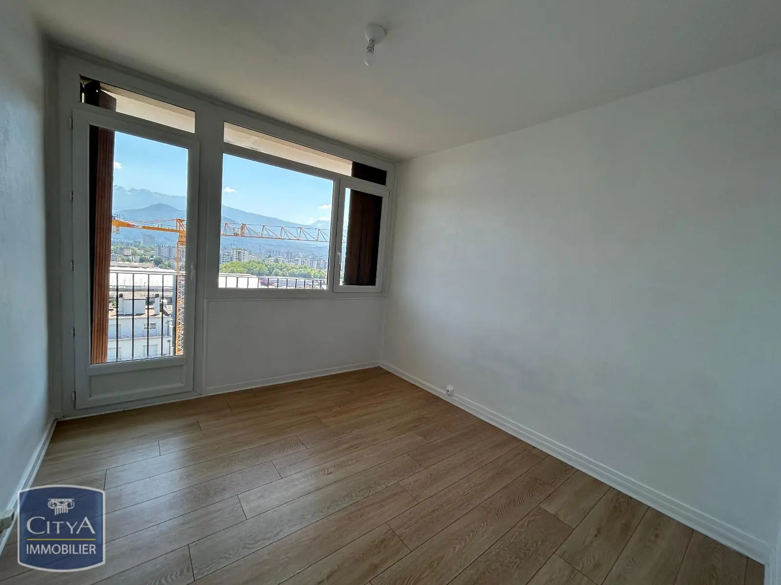 Photo 3 Appartement 4 pièces 74.93m²