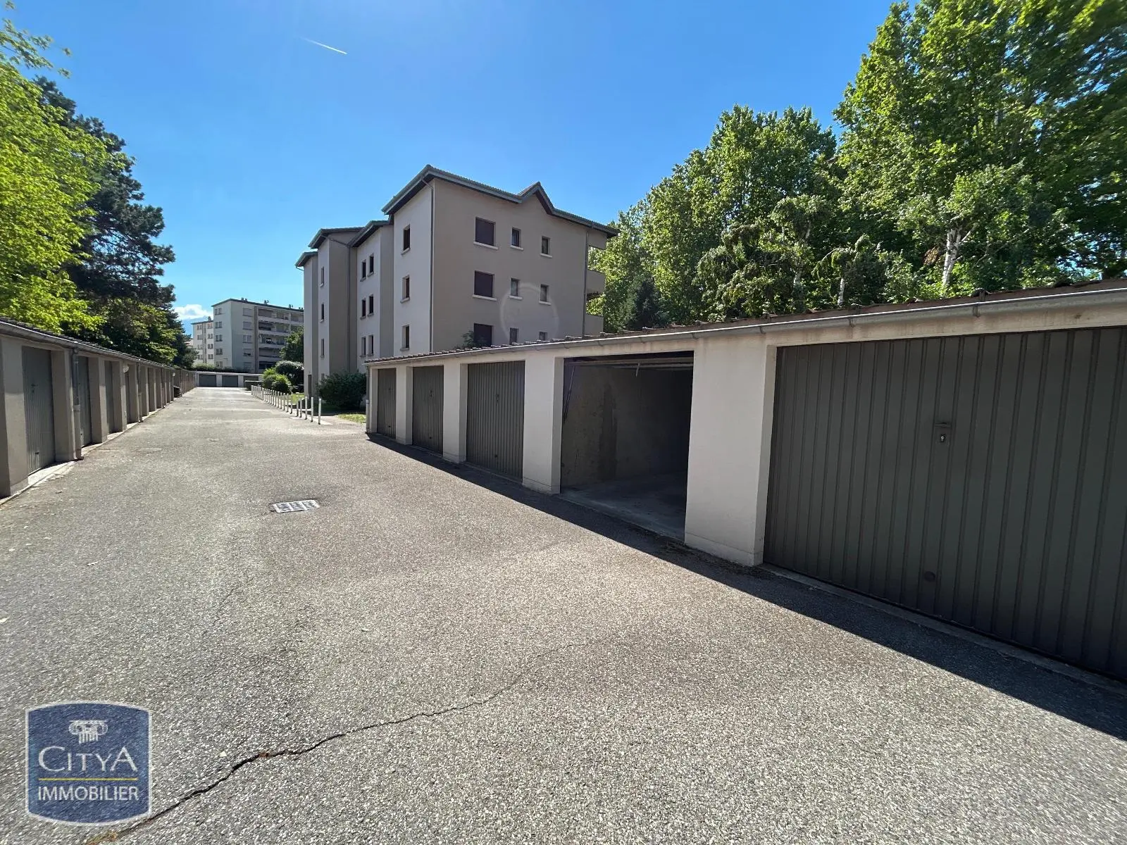 Photo 1 Parking 15m²