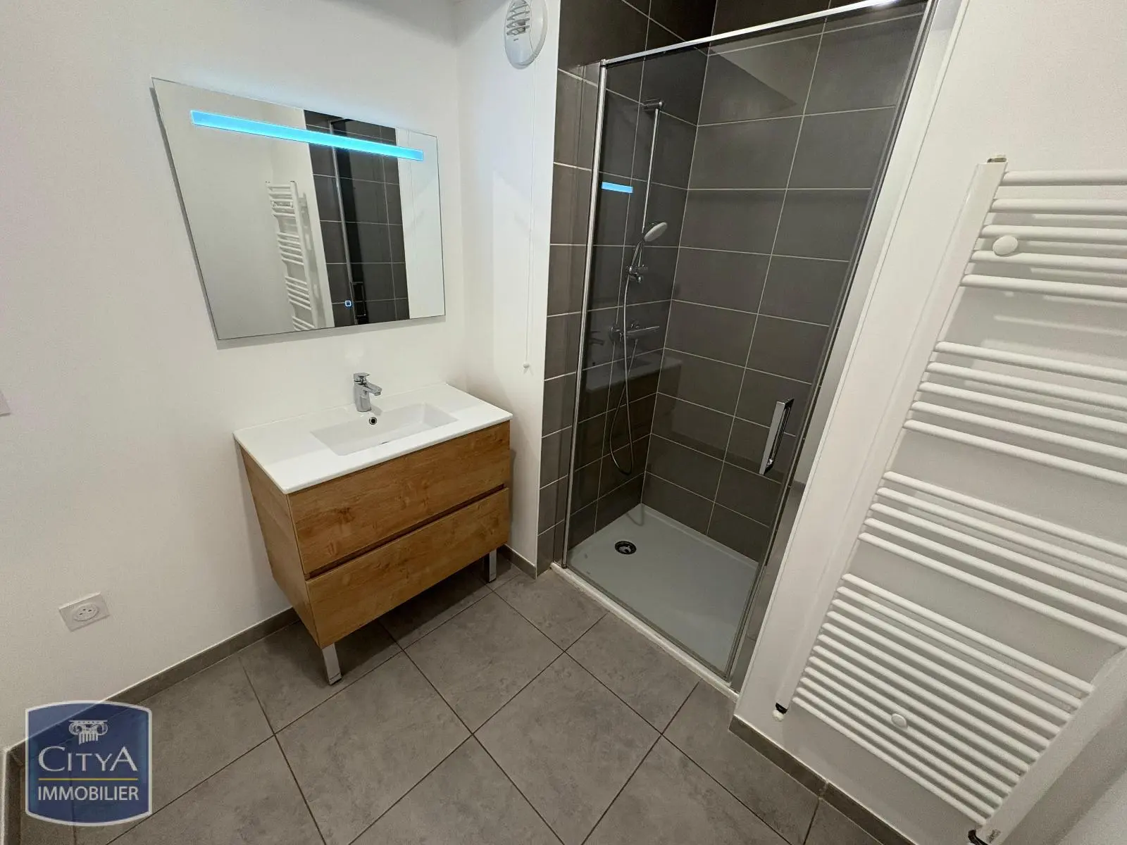 Photo 3 Appartement 2 pièces 49.9m²