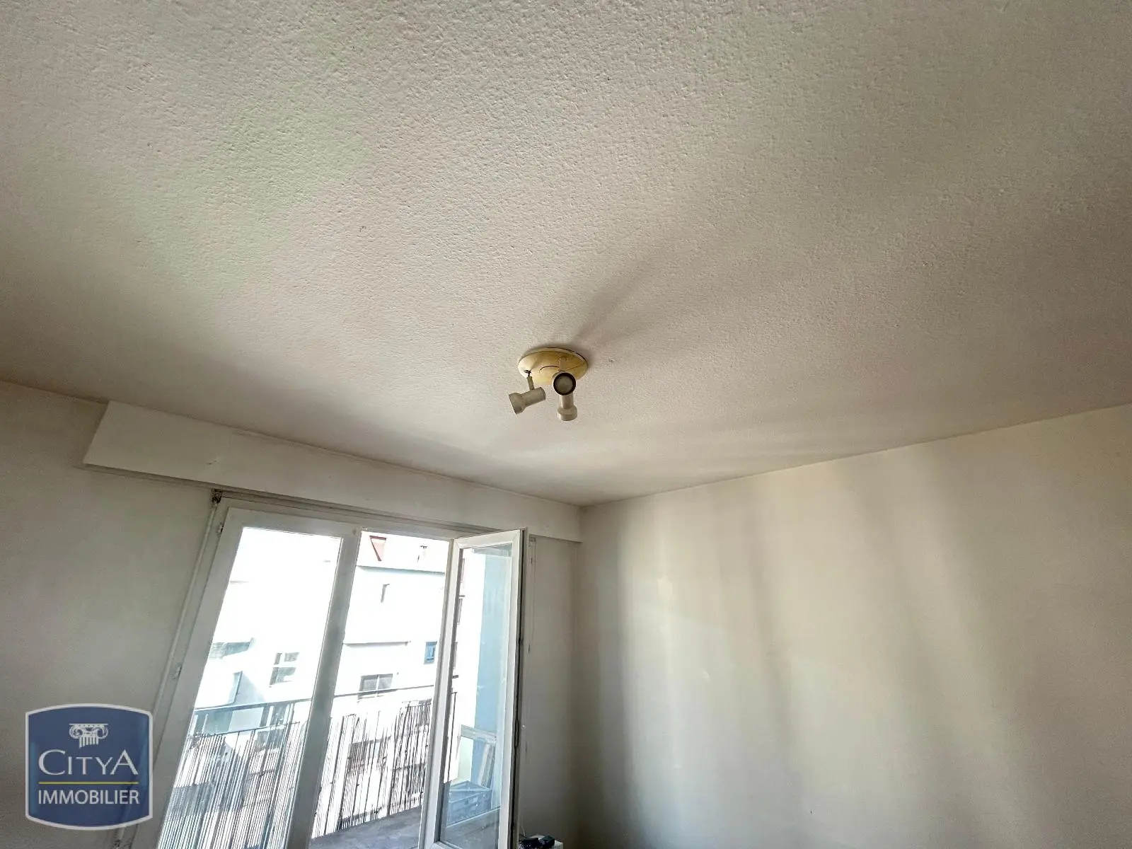 Photo 3 Appartement 1 pièce 26.95m²
