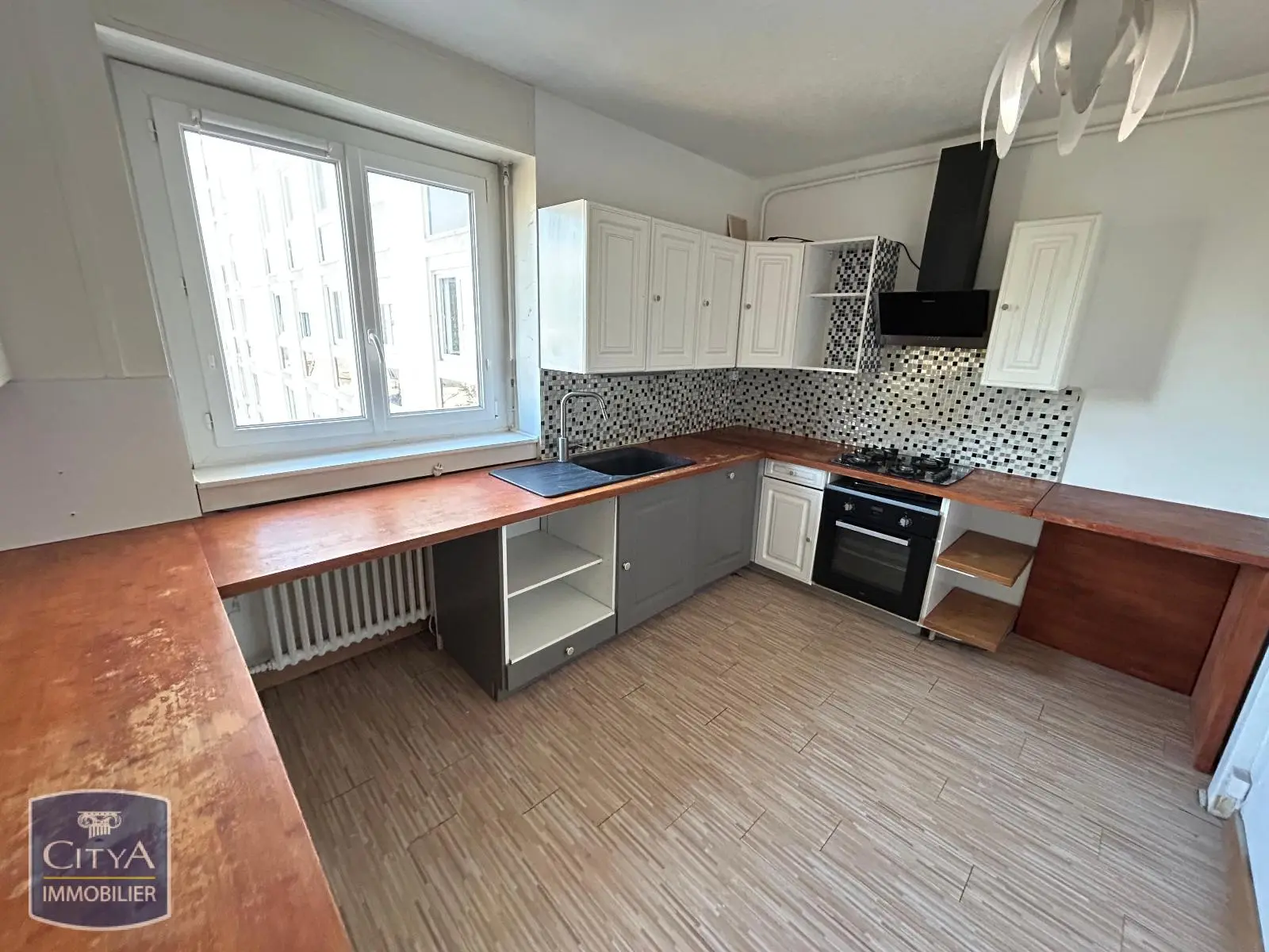 Photo 3 Appartement 5 pièces 119.57m²