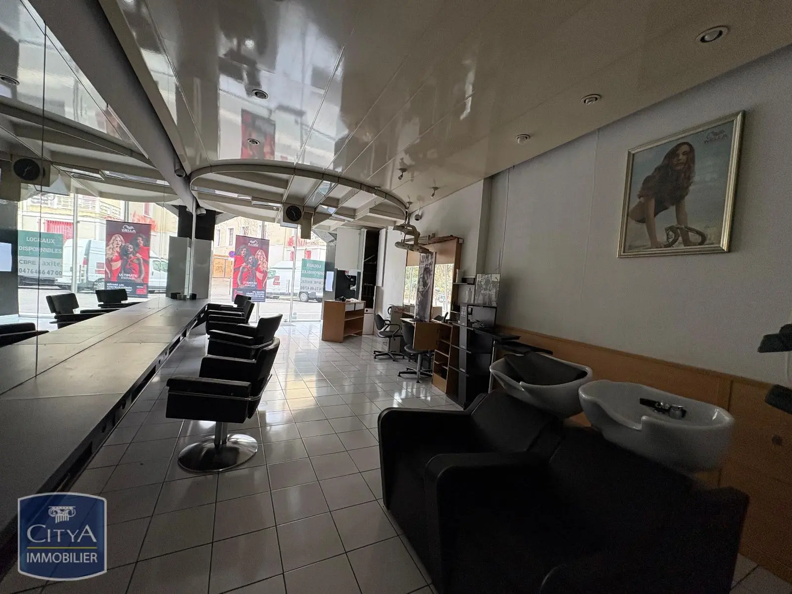 Photo 2 local commercial Grenoble