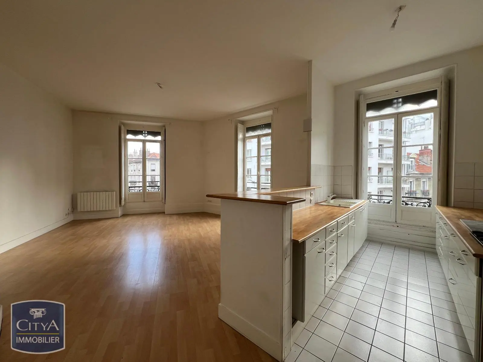 Photo 1 pour Appartement 2 pièces 61.54m² Photo 1 Appartement 2 pièces 61.54m²