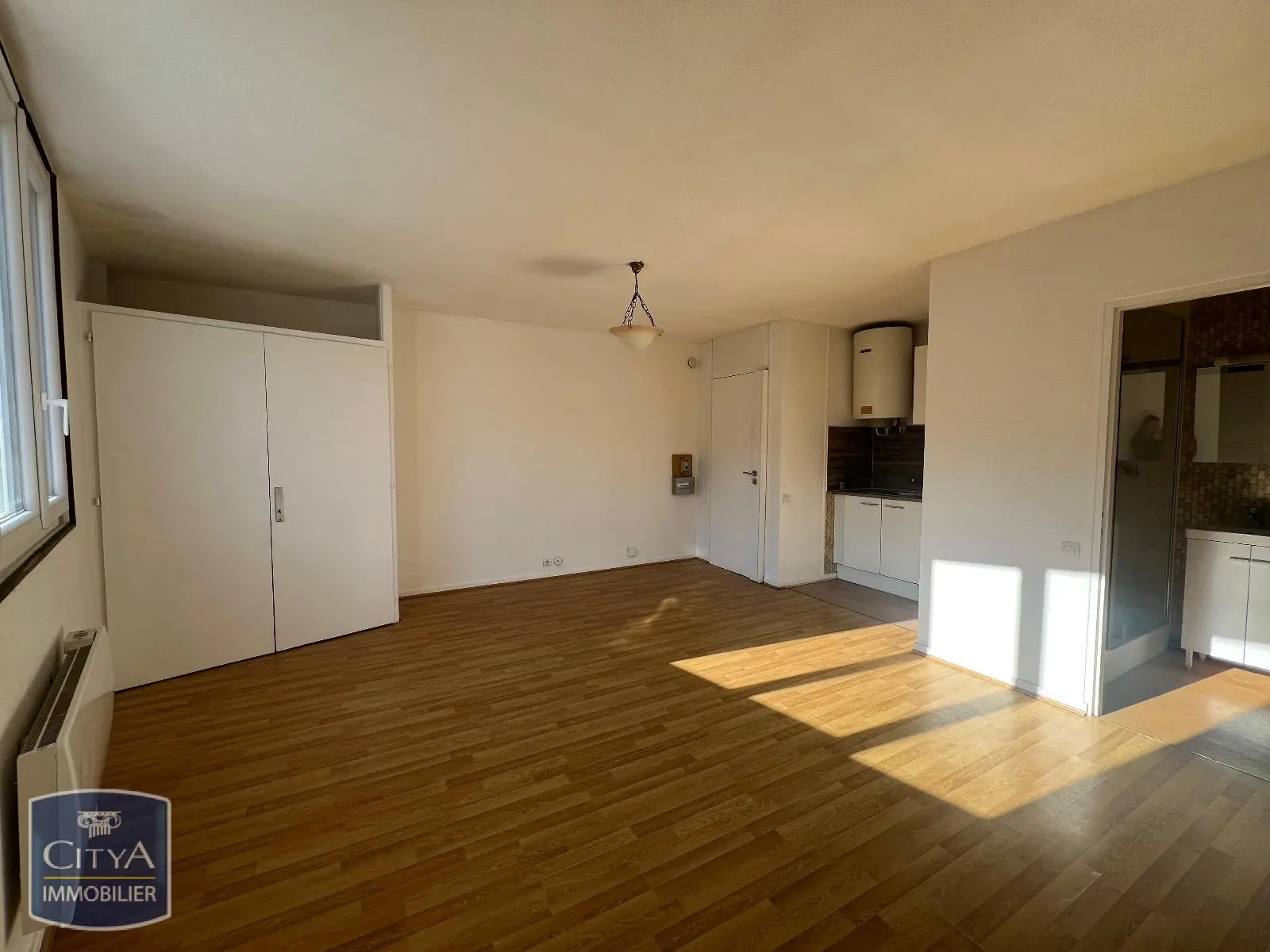 Photo 2 Appartement 1 pièce 26.61m²