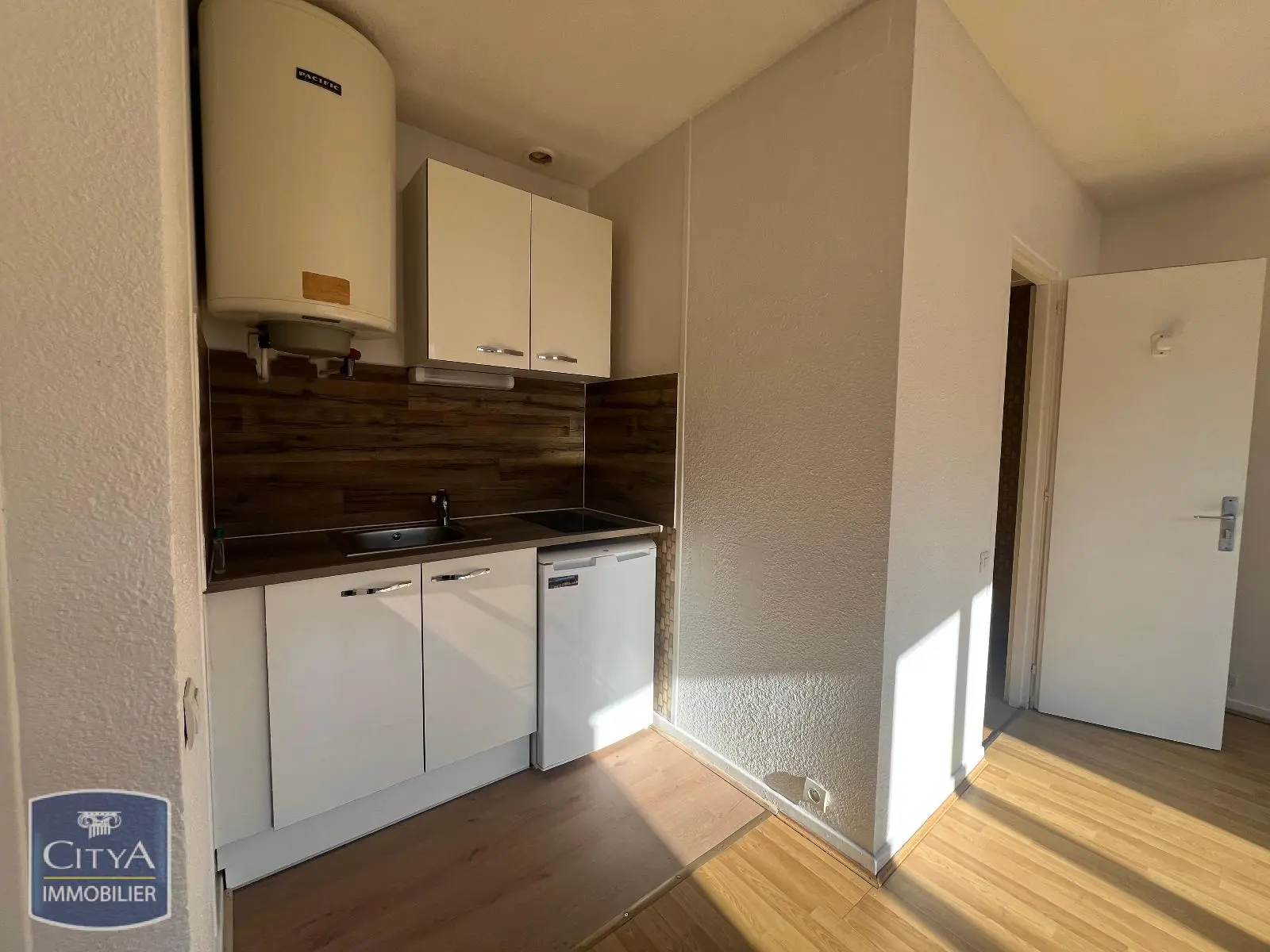 Photo 4 Appartement 1 pièce 26.61m²