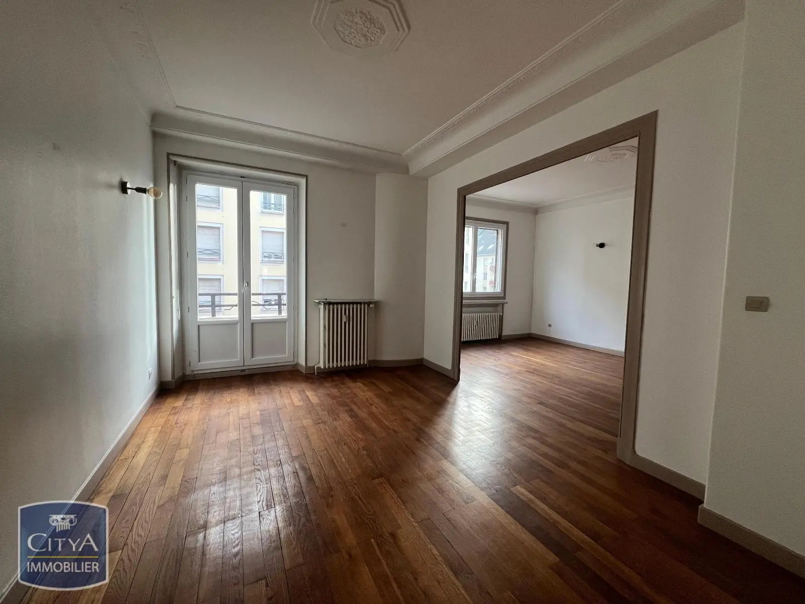 Photo 1 Appartement 4 pièces 97.86m²