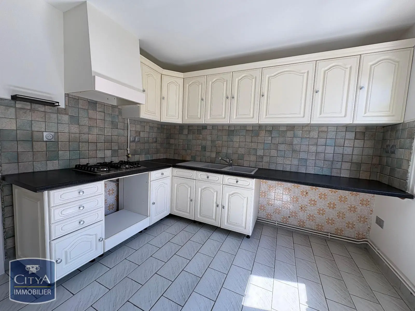 Photo 1 Appartement 3 pièces 77.01m²