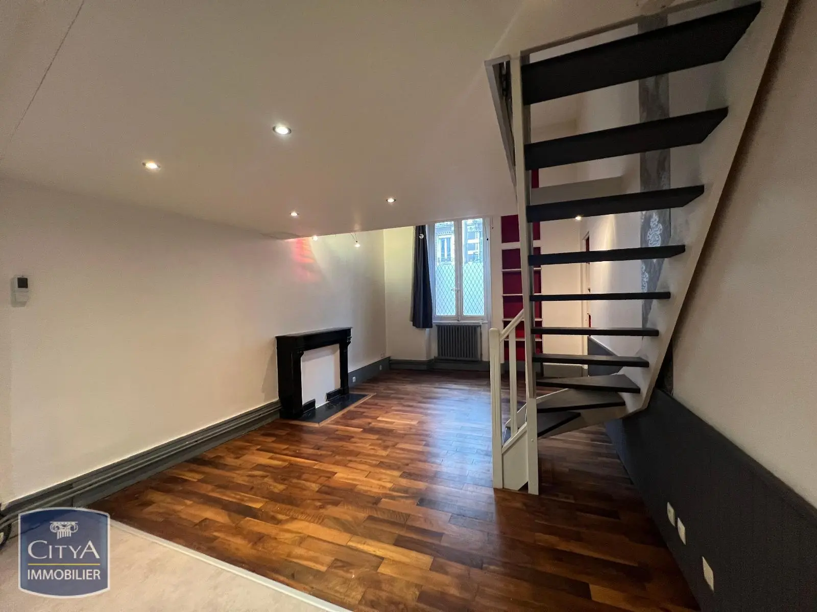 Photo 1 Appartement 2 pièces 67.35m²