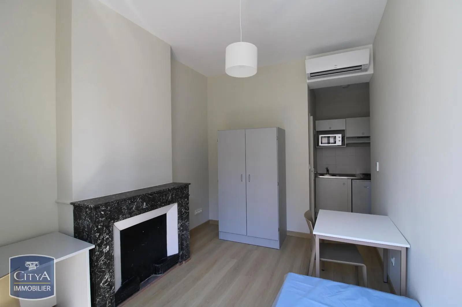 Photo Appartement 1 pièce 18.4m²