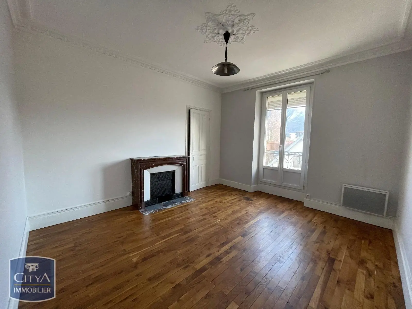 Photo 1 Appartement 4 pièces 97.81m²