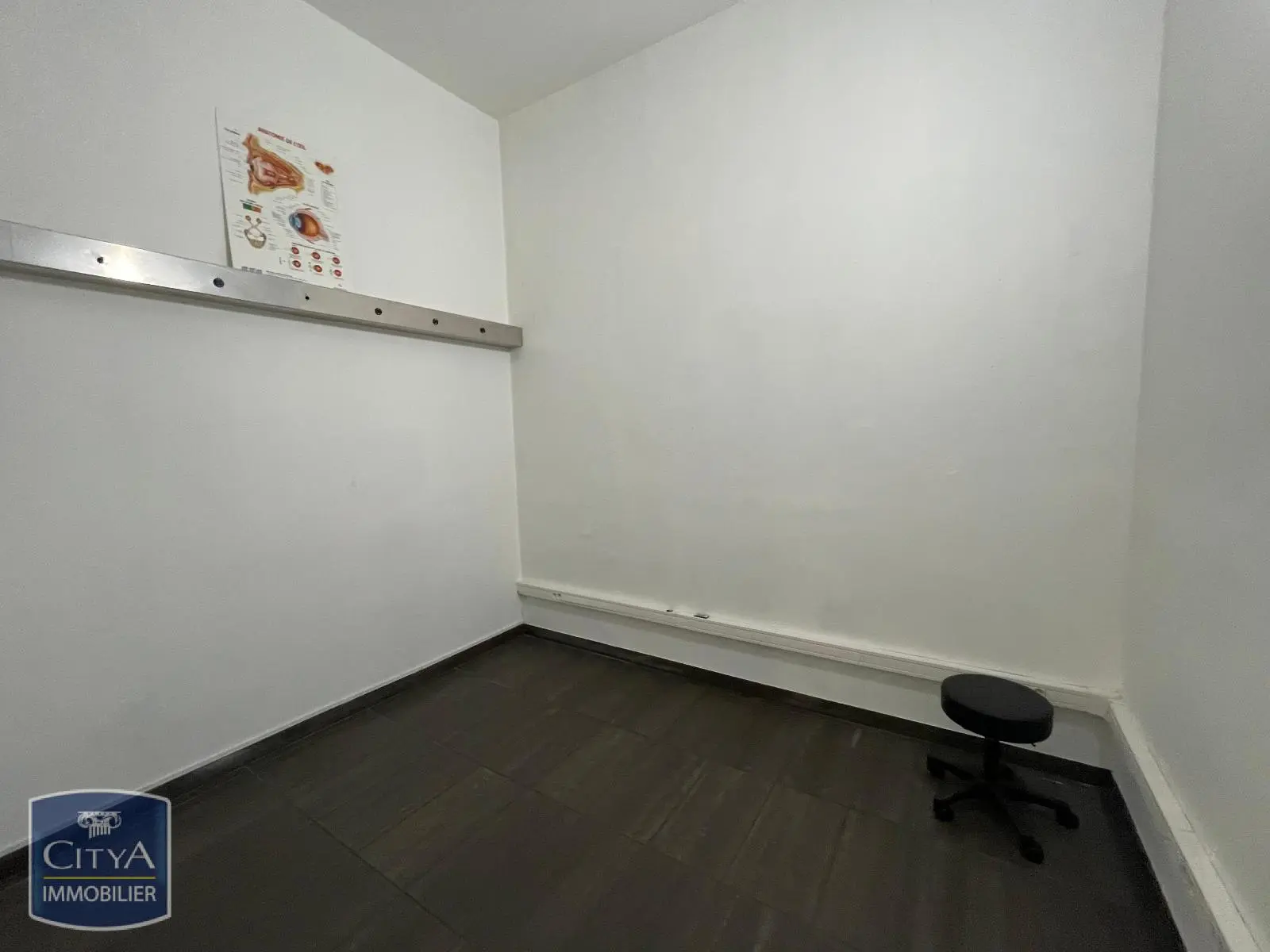 Photo 4 Local Professionnel