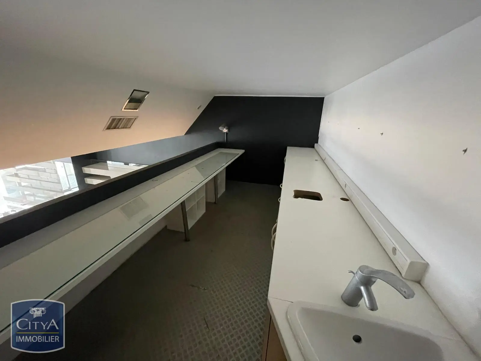 Photo 8 Local Professionnel