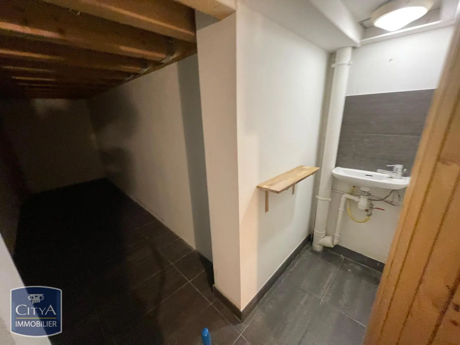 Photo 10 Local Professionnel