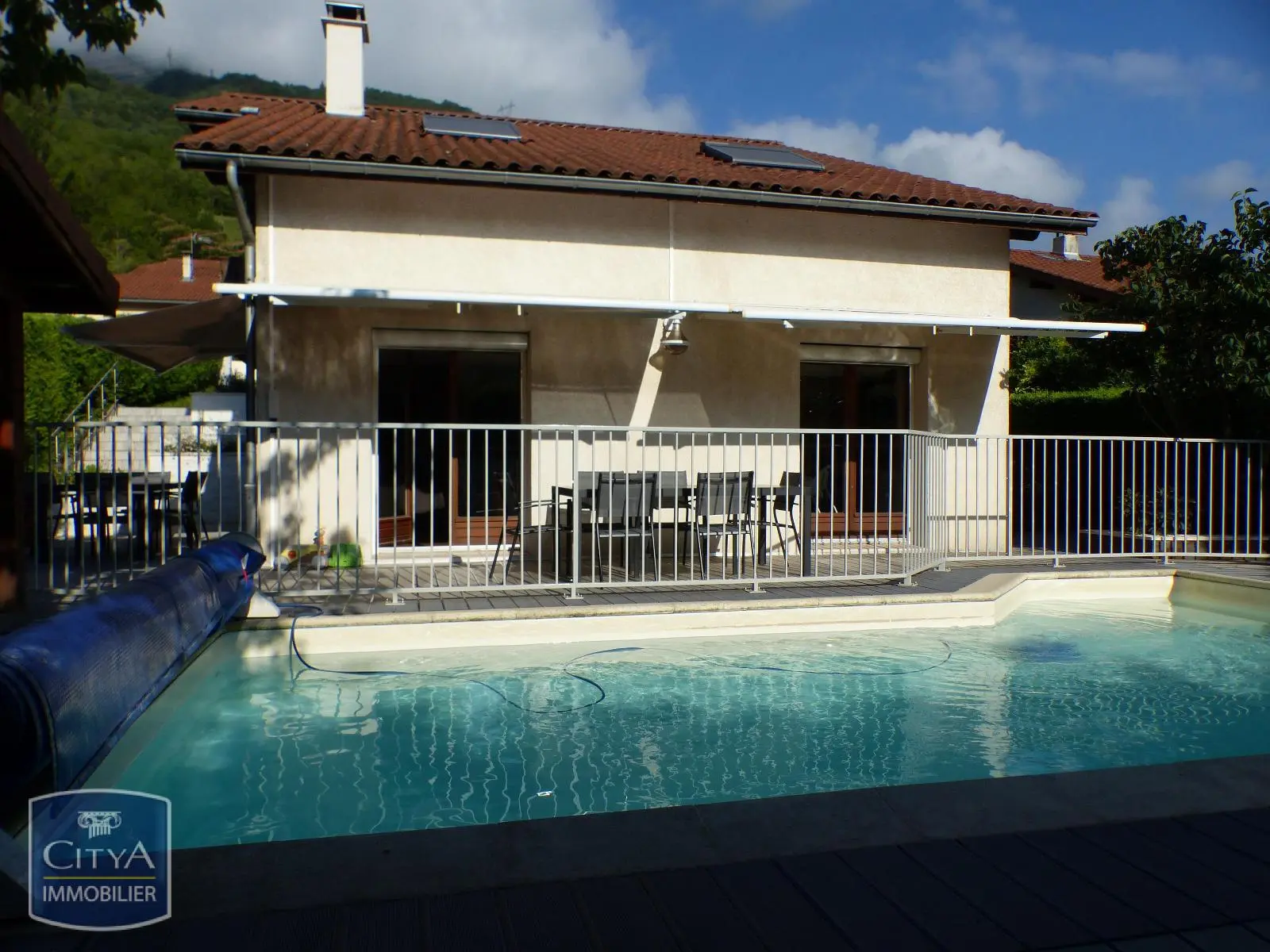 Photo 1 Maison 5 pièces 118.29m²