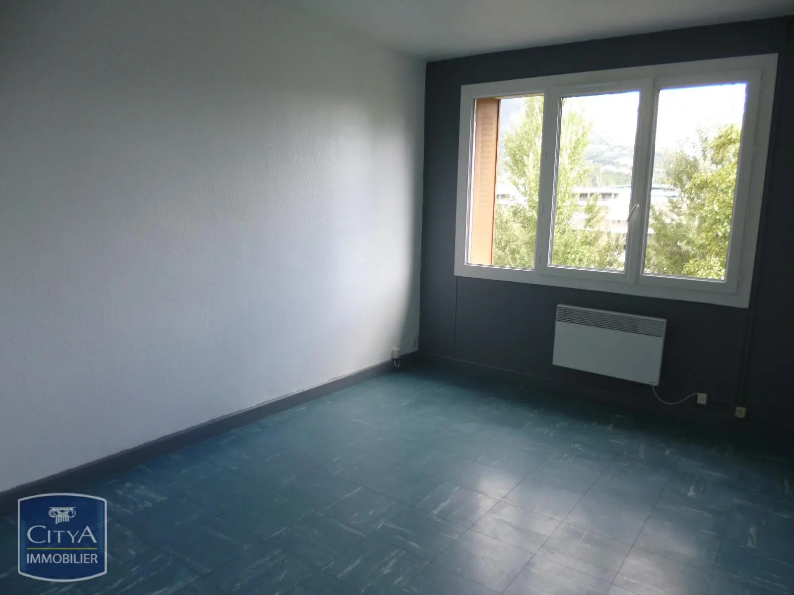 Photo 2 Appartement 1 pièce 18.17m²