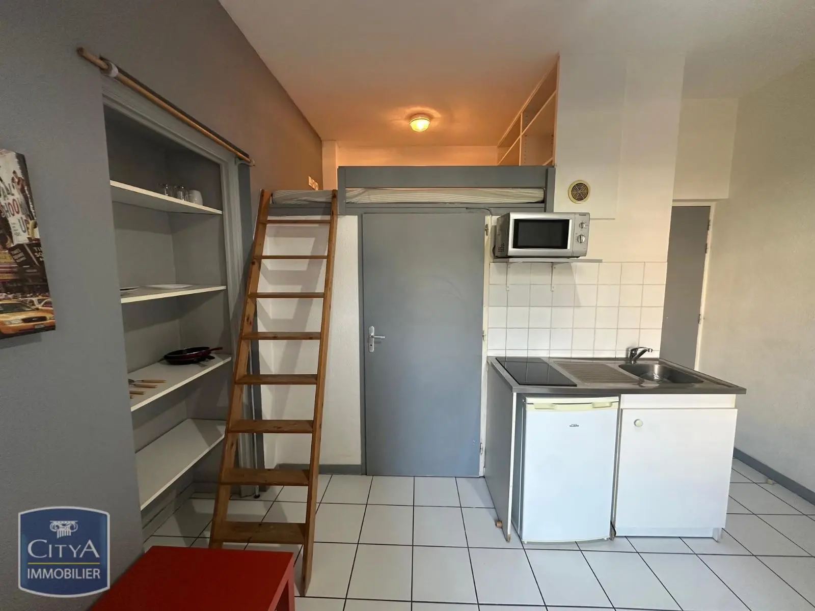 Photo 3 Appartement 1 pièce 16.16m²