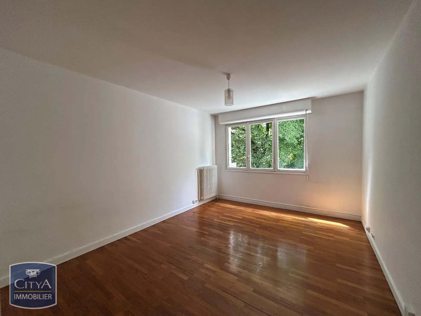 Photo 3 Appartement 1 pièce 33.32m²