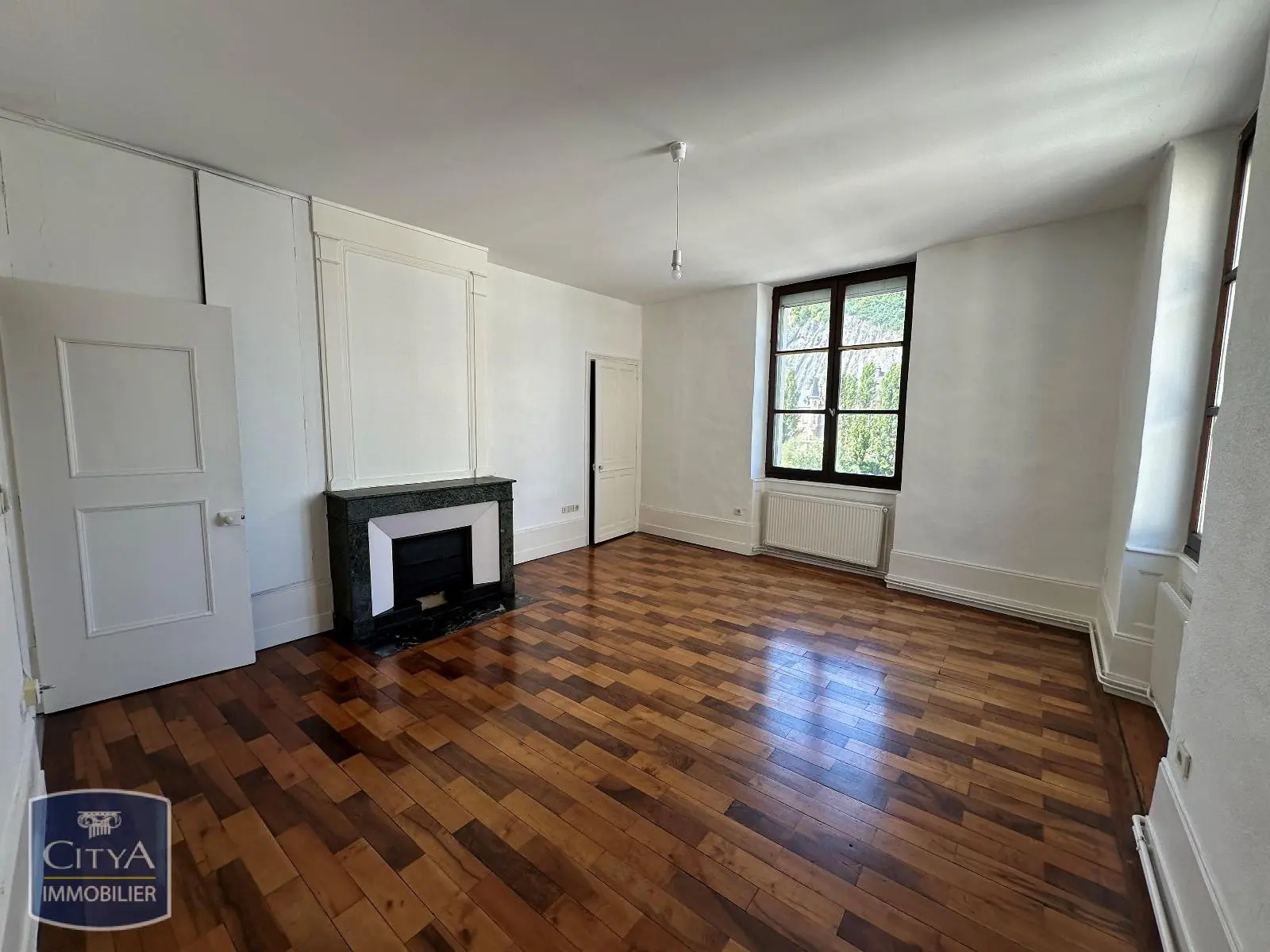 Photo 1 Appartement 2 pièces 65m²