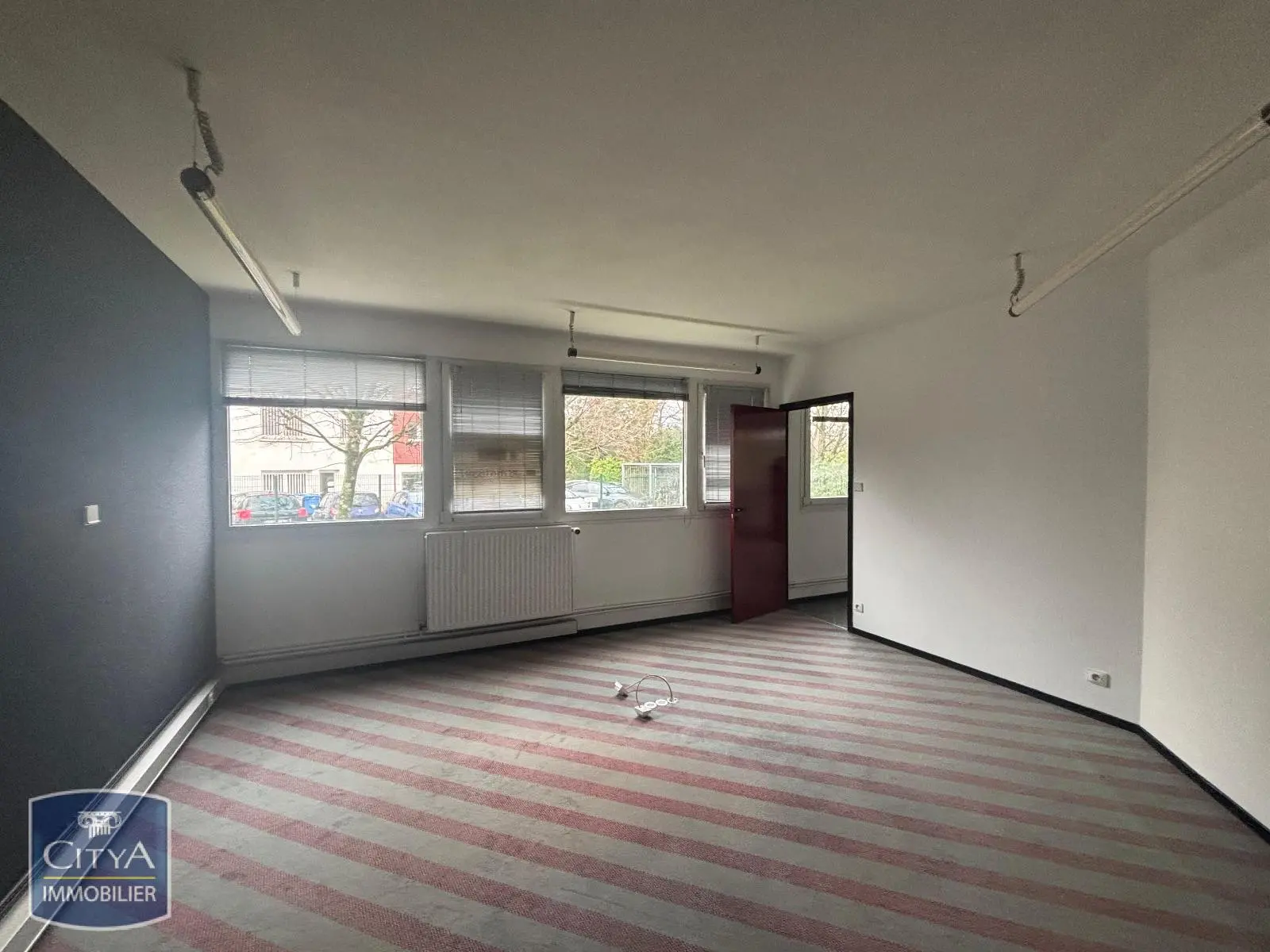 Photo 4 Local Professionnel