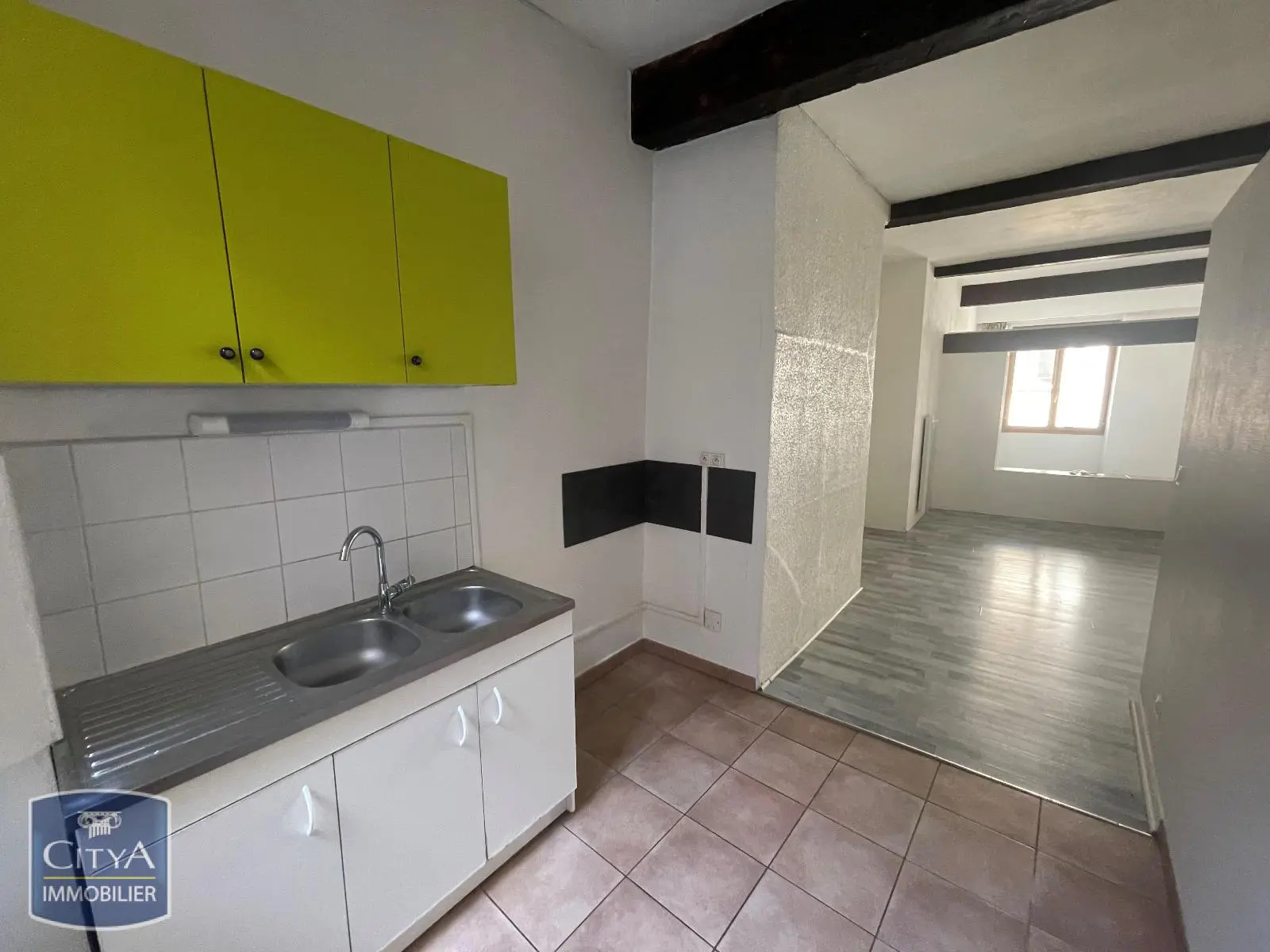 Photo 2 Appartement 1 pièce 52.11m²