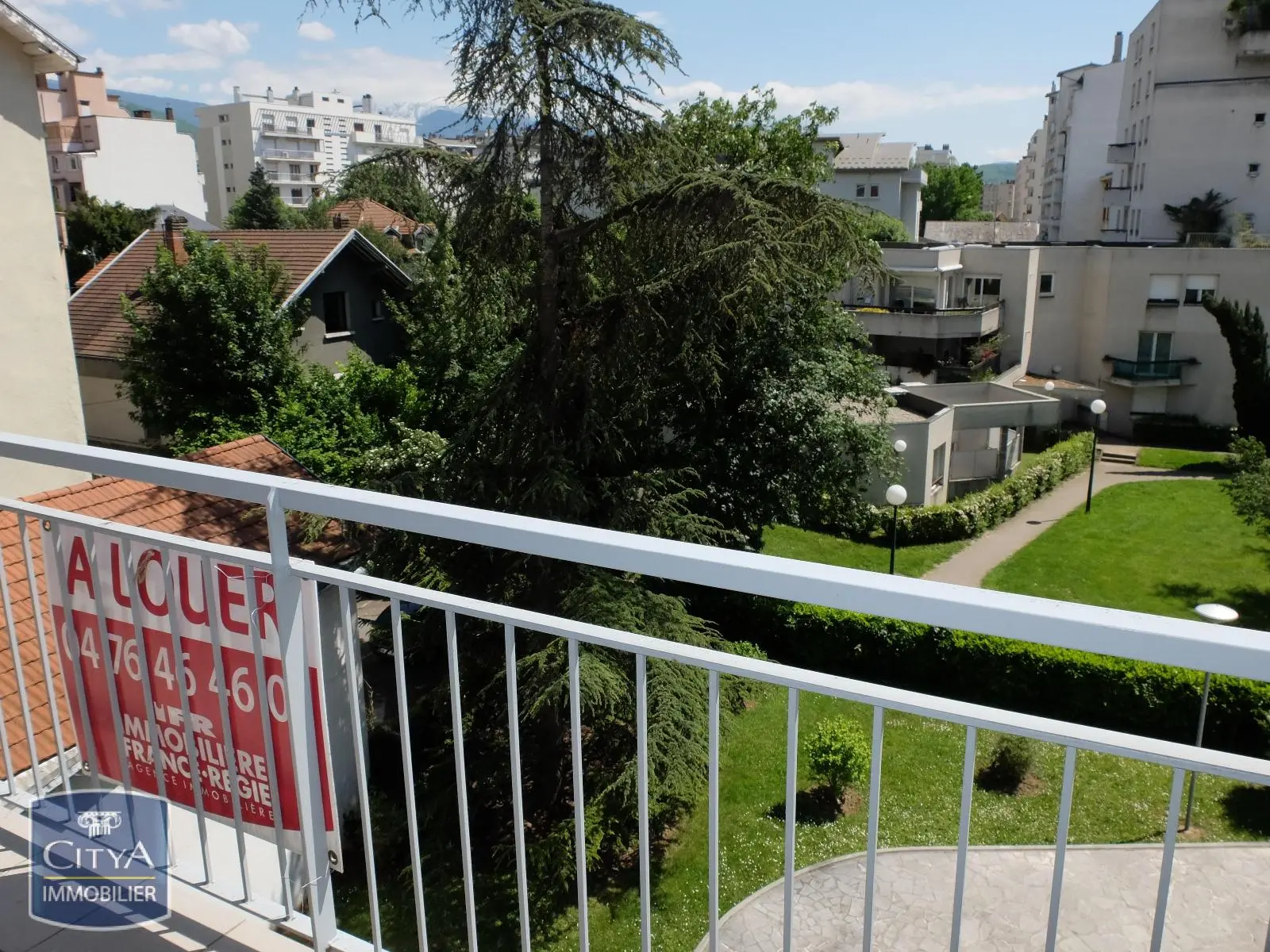 Photo 1 Appartement 5 pièces 117.01m²