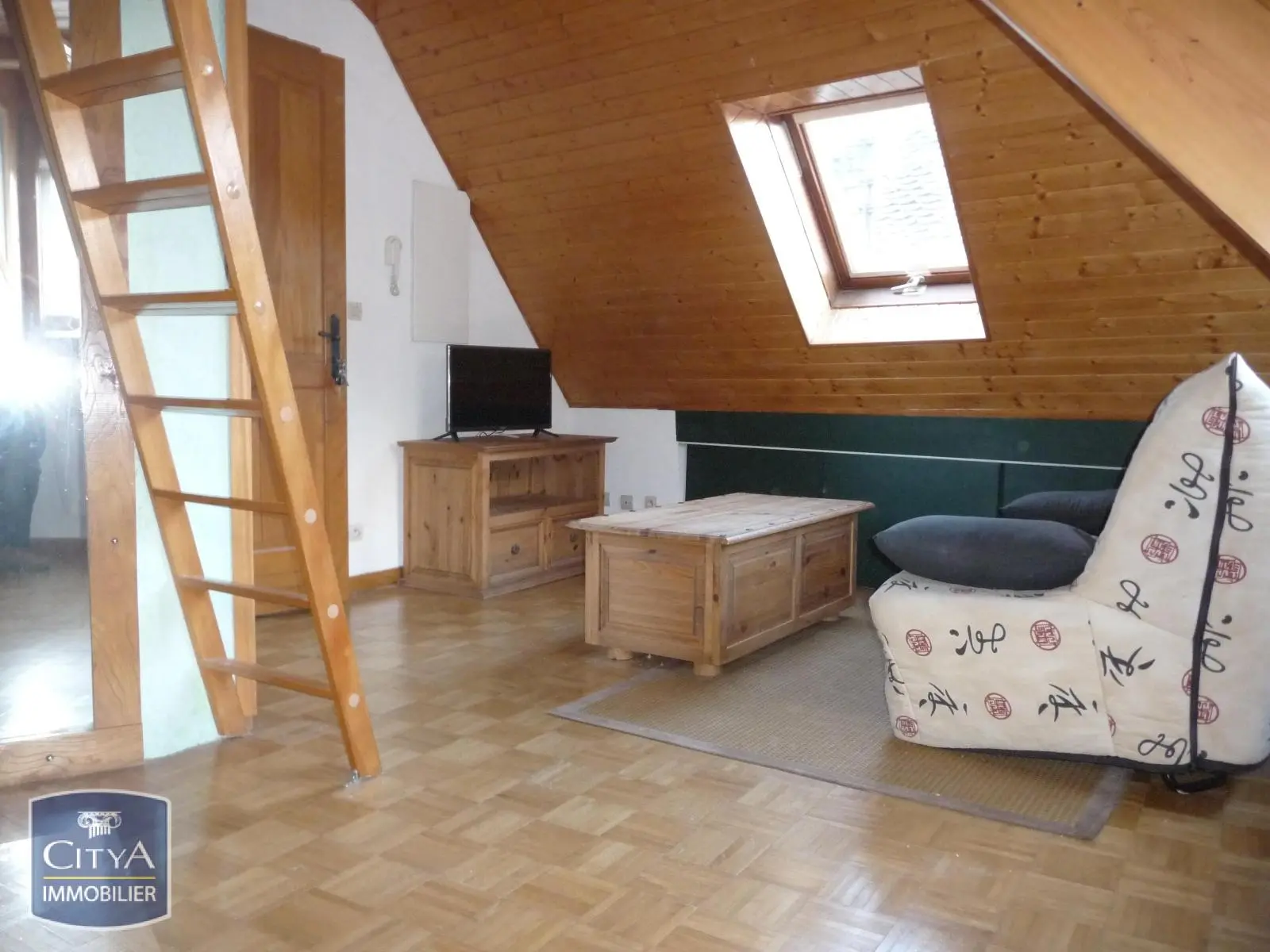 Photo 1 Appartement 1 pièce 24.21m²
