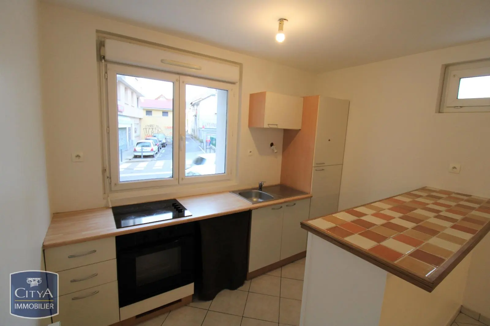 Photo 1 Appartement 1 pièce 28.34m²