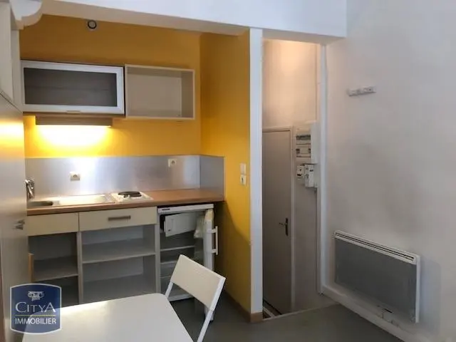 Photo 1 Appartement 1 pièce 16.48m²