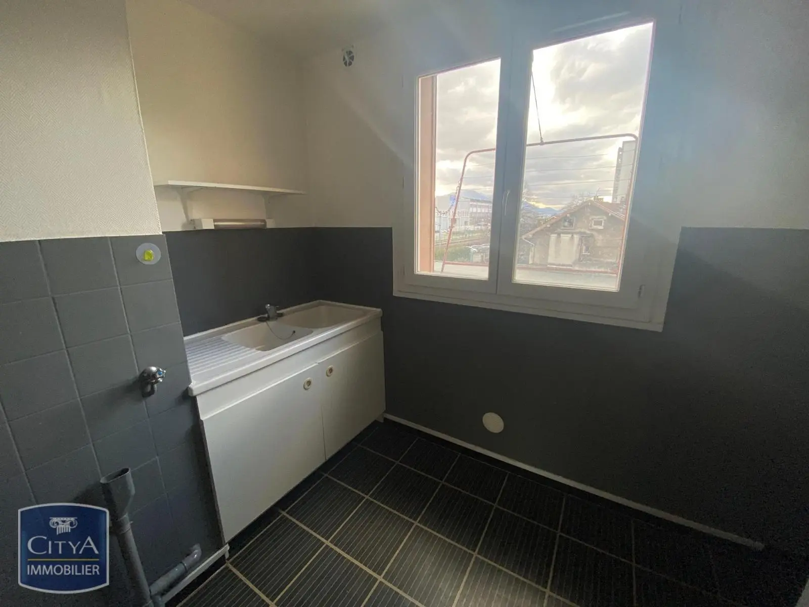 Photo 1 Appartement 3 pièces 51.97m²