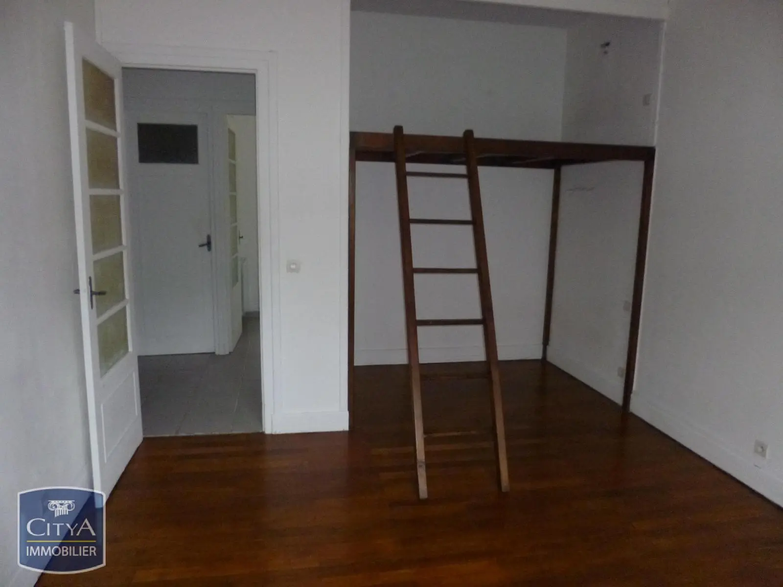 Photo 2 Appartement 1 pièce 36.72m²