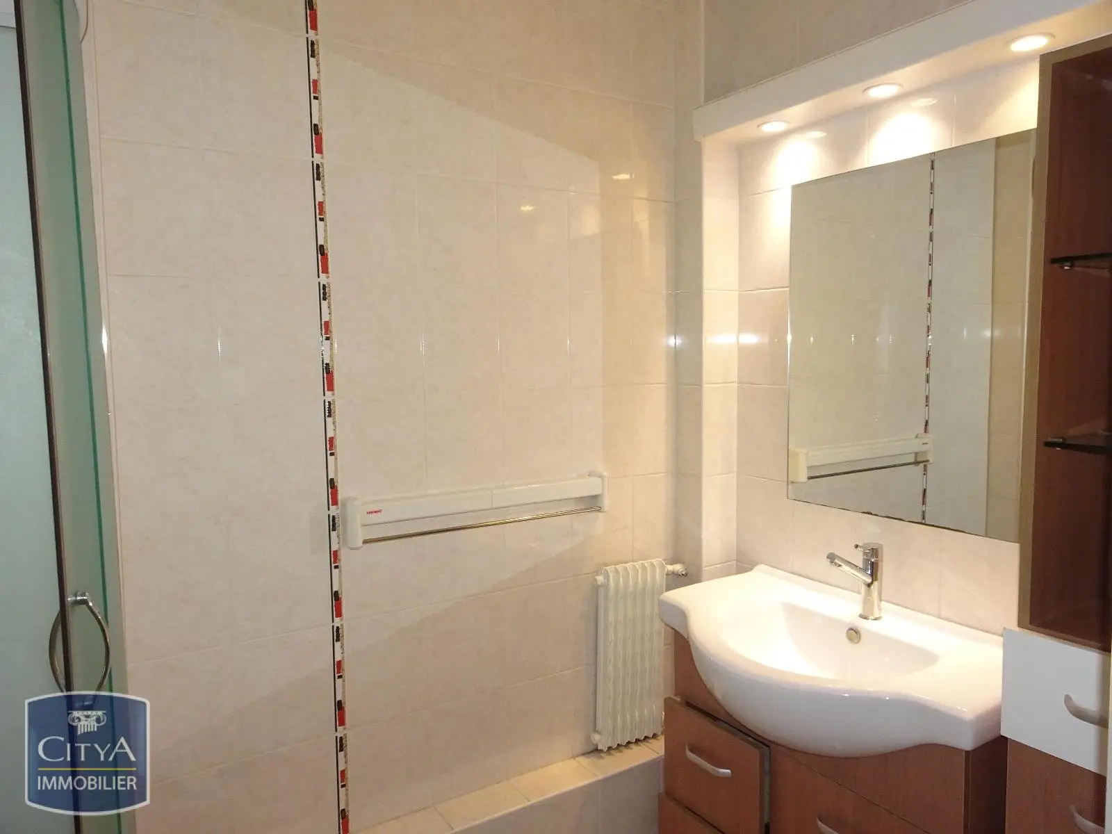 Photo 2 Appartement 2 pièces 58.52m²