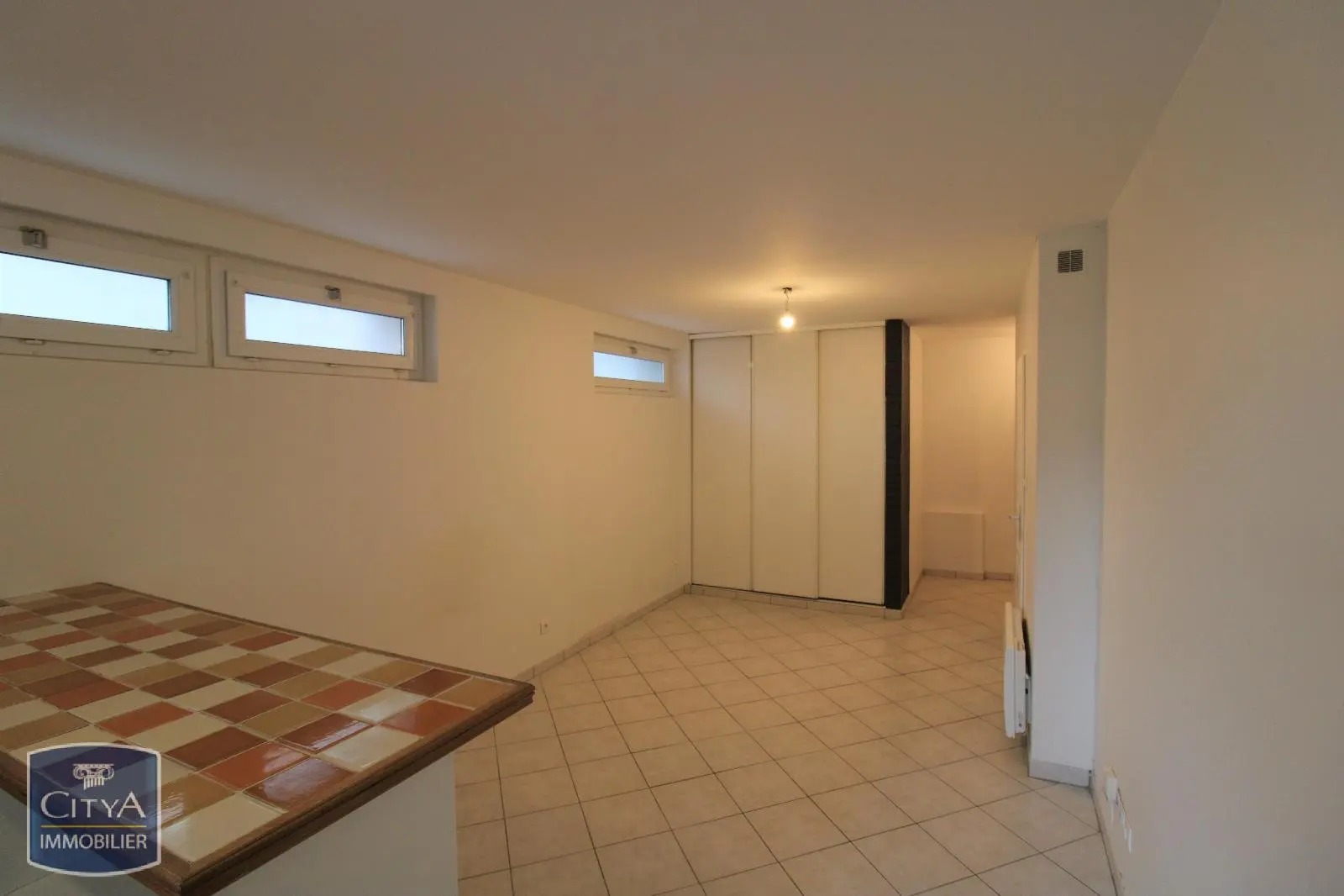 Photo 2 Appartement 1 pièce 28.34m²