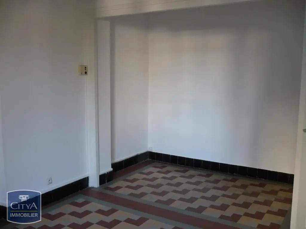 Photo 2 Appartement 1 pièce 45m²