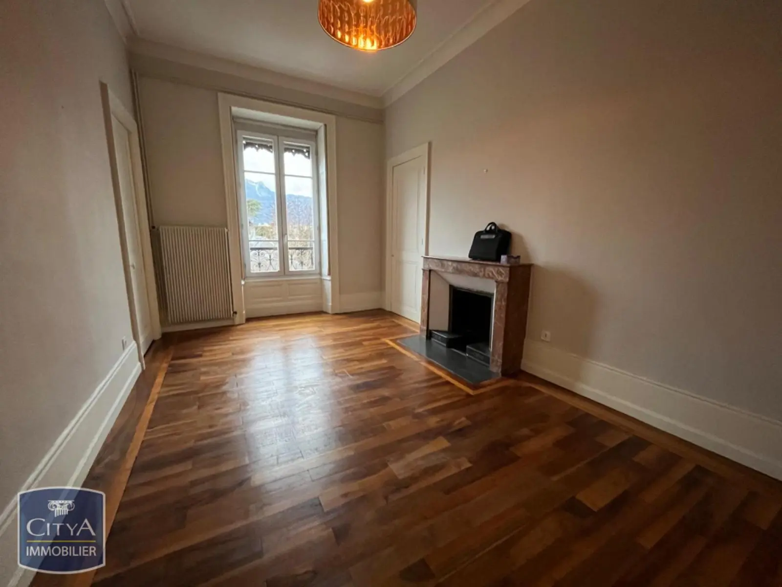 Photo 2 Appartement 5 pièces 144.89m²
