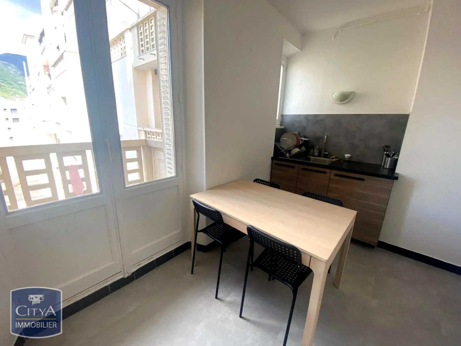 Photo 2 Appartement 3 pièces 61m²