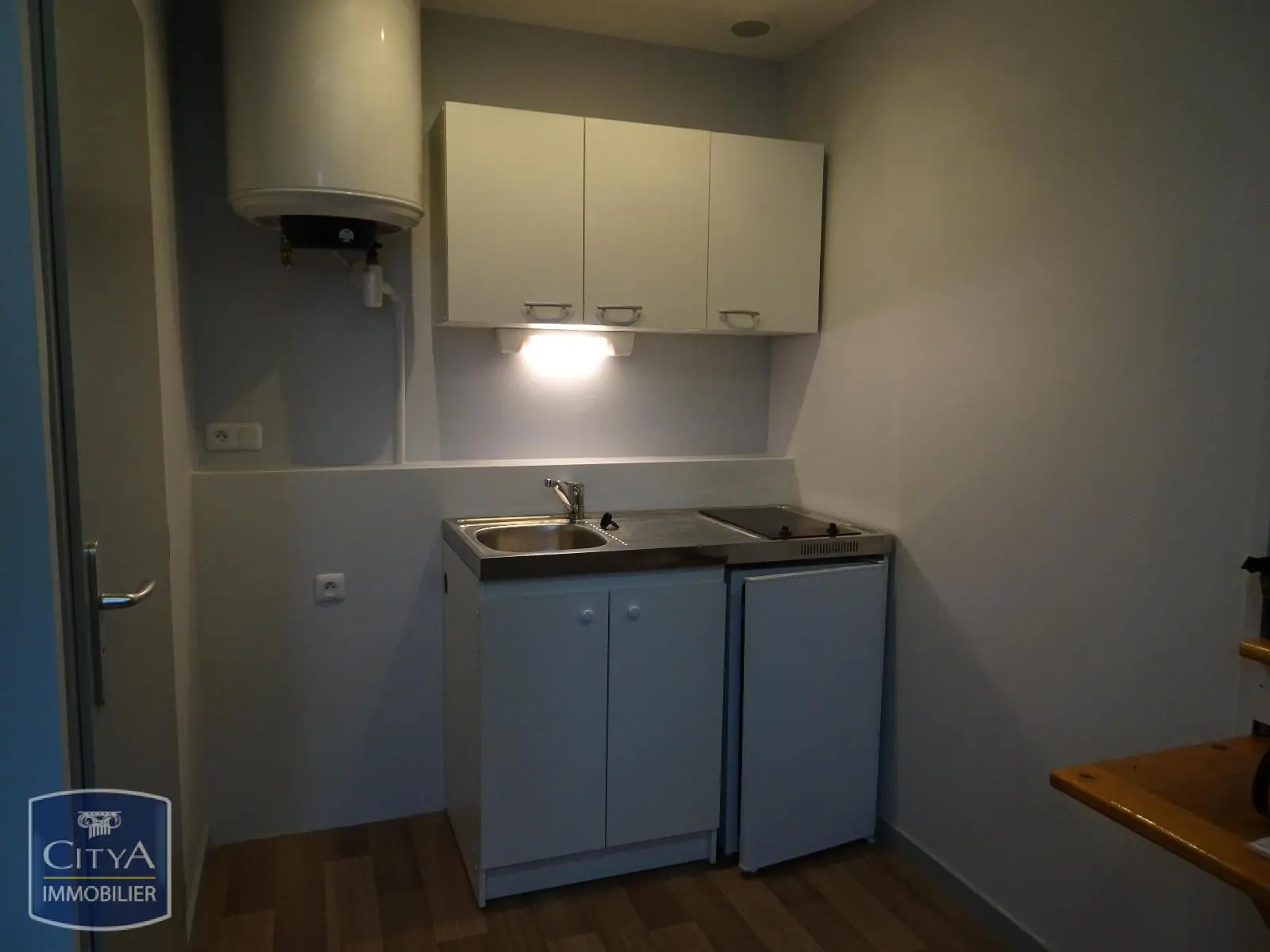Photo 3 Appartement 1 pièce 20.01m²
