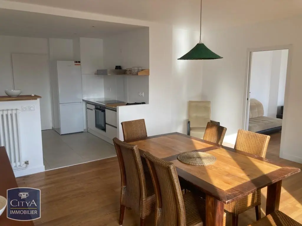 Photo 3 Appartement 5 pièces 120.79m²