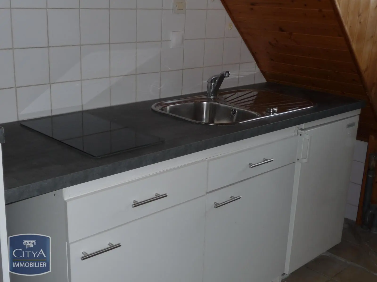 Photo 3 Appartement 1 pièce 24.21m²