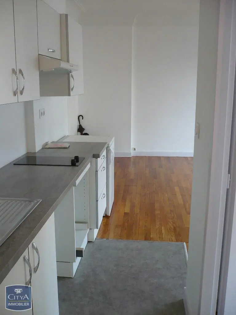 Photo 2 Appartement 1 pièce 39.27m²