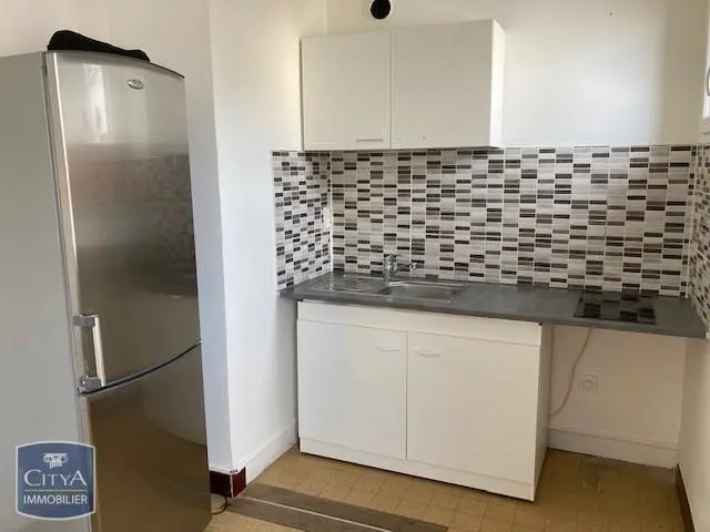 Photo 3 Appartement 1 pièce 27.5m²