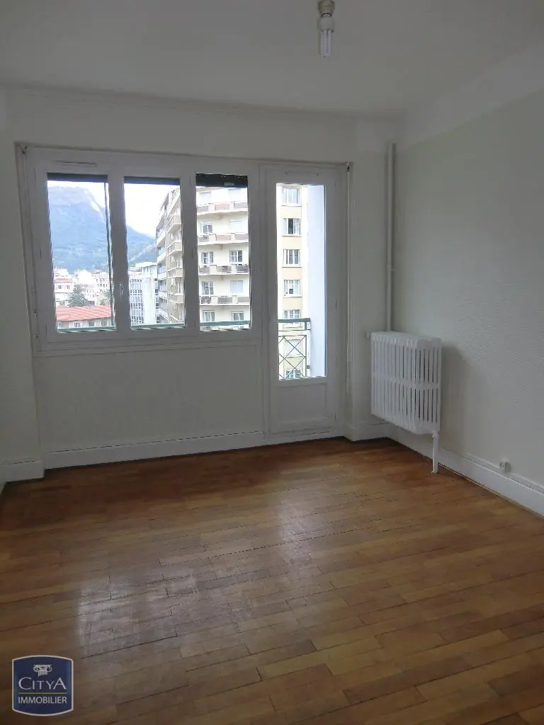 Photo 3 Appartement 1 pièce 36.7m²